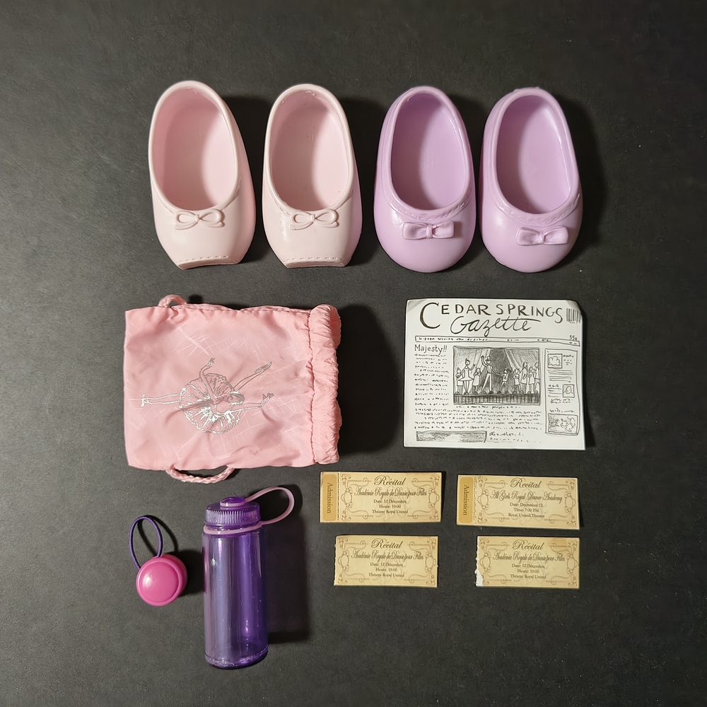Our Generation Doll 2 Pairs of Flat Shoes w Drawstring Bag & Accessories